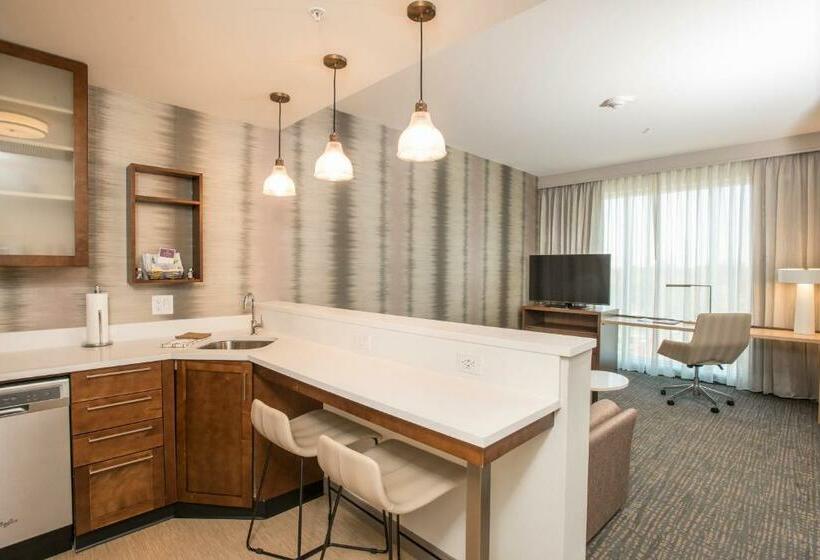 キングサイドベッドのスタンダードワンルーム, Residence Inn By Marriott Cincinnati Midtown/rookwood