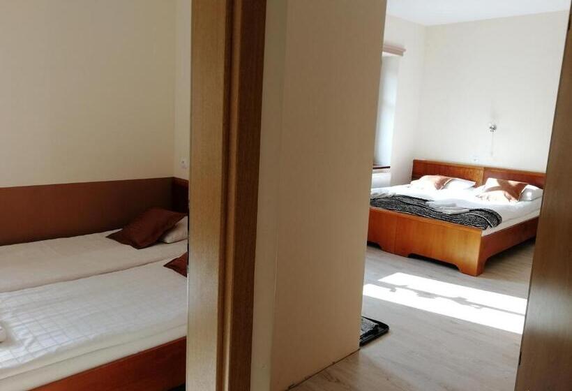 Апартаменты 1 Спальня, Rezydencja Na Skrócie