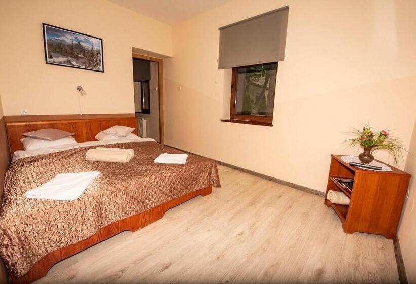 Студия Стандарт, Rezydencja Na Skrócie