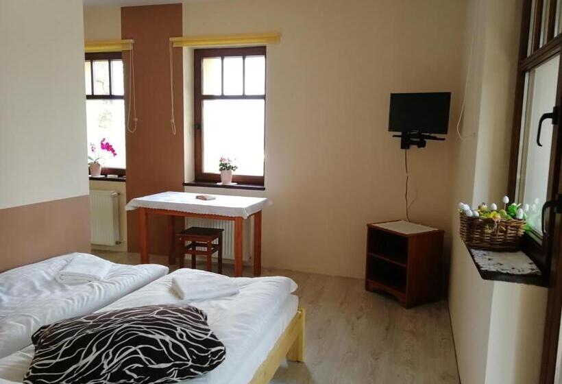 Апартаменты 1 Спальня, Rezydencja Na Skrócie