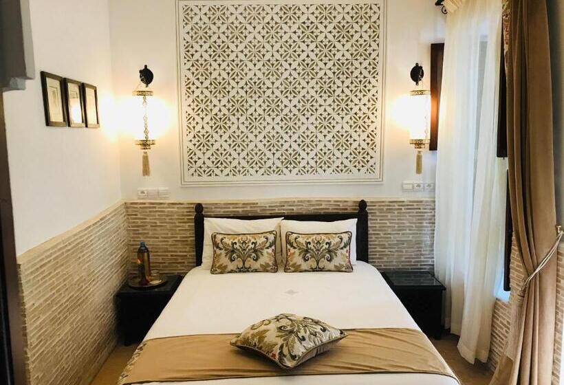 اتاق استاندارد یک نفره, Riad Le Clos Des Arts