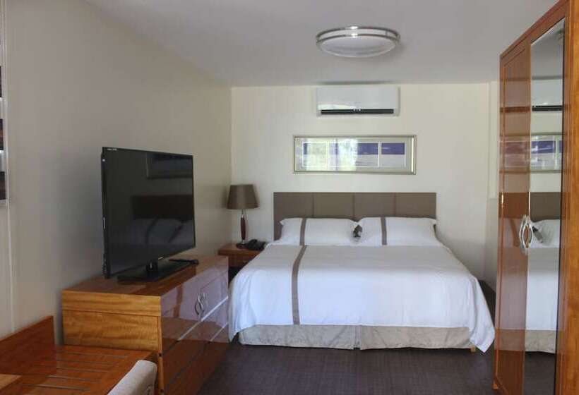 سوییت خانوادگی, Saipan Beach