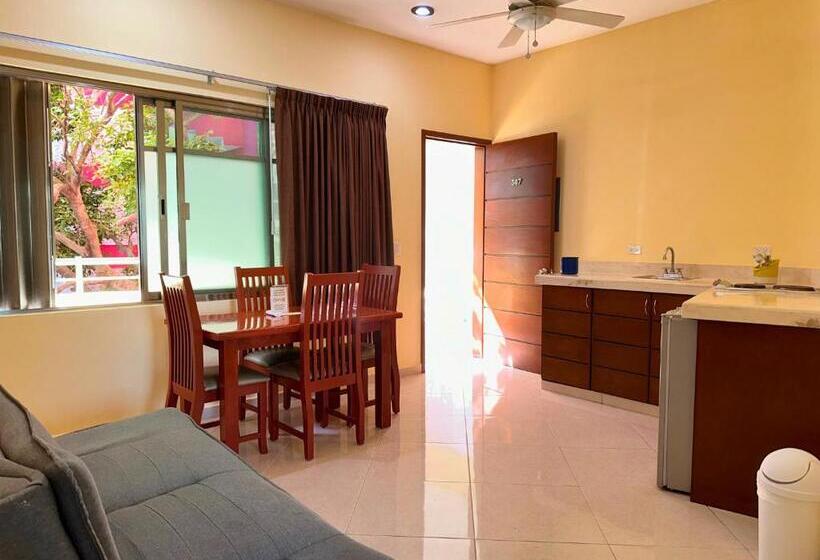 جناح 3 غرف نوم, Selina Playa Del Carmen   Hostel