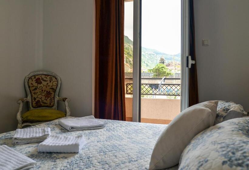 آپارتمان 1 خوابه, Garni Hotel Tianis