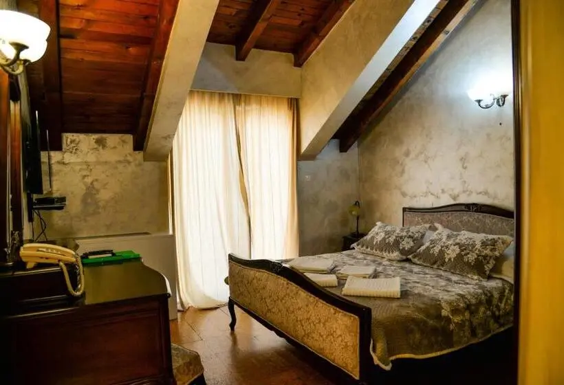 اتاق استاندارد, Garni Hotel Tianis