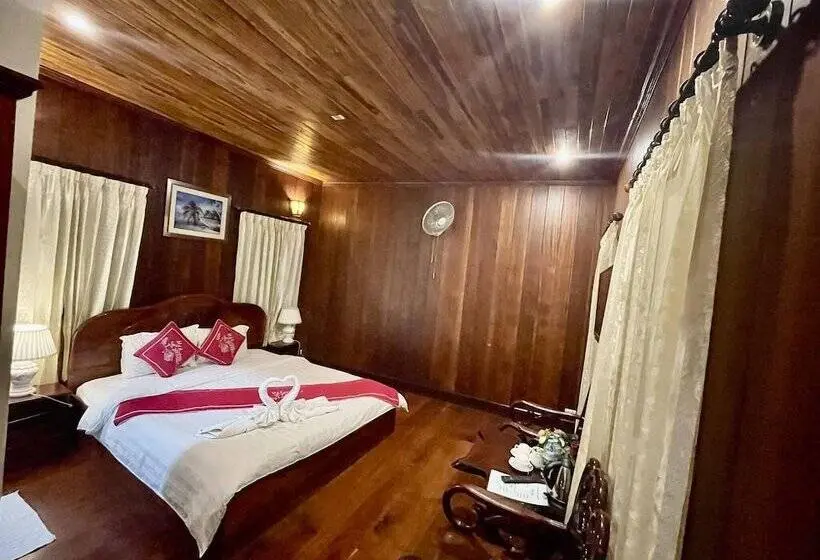 デラックスルーム, Villa Phathana Royal View