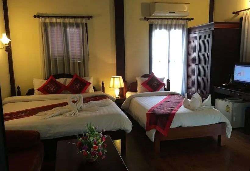 デラックスファミリールーム, Villa Phathana Royal View