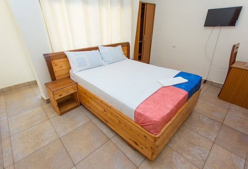 اتاق استاندارد یک نفره, Auberge St Jean Leopold