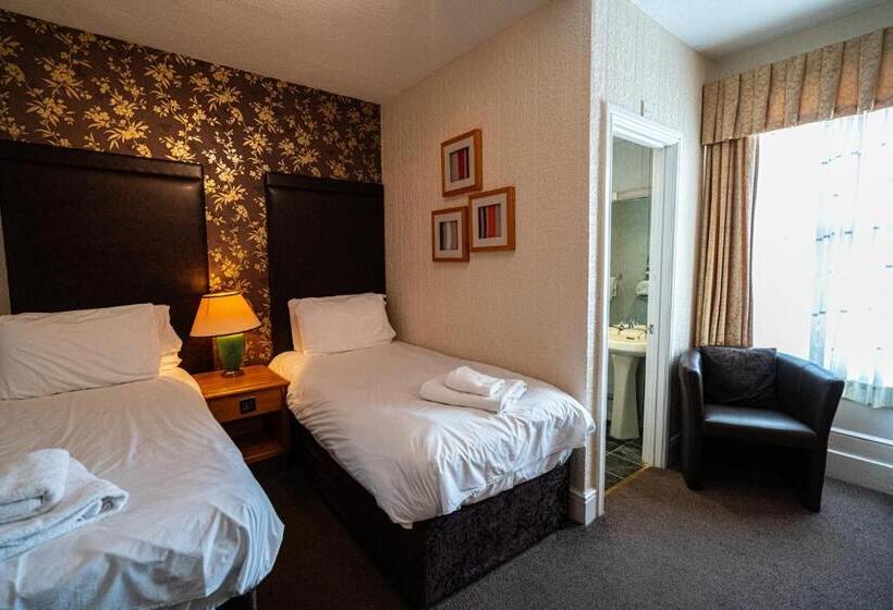 标准间, Can Y Bae