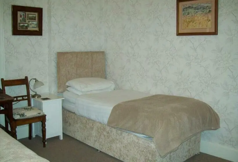 اتاق خانوادگی, Carra Beag Guest House