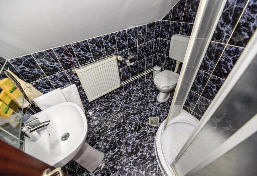 דירת דלוקס 2 חדרי שינה, Cedrus Boutique