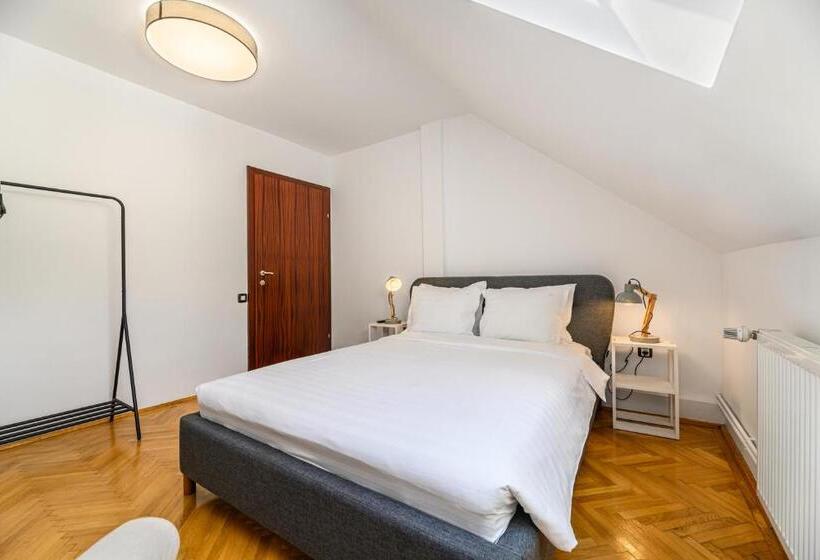 דירת דלוקס 2 חדרי שינה, Cedrus Boutique