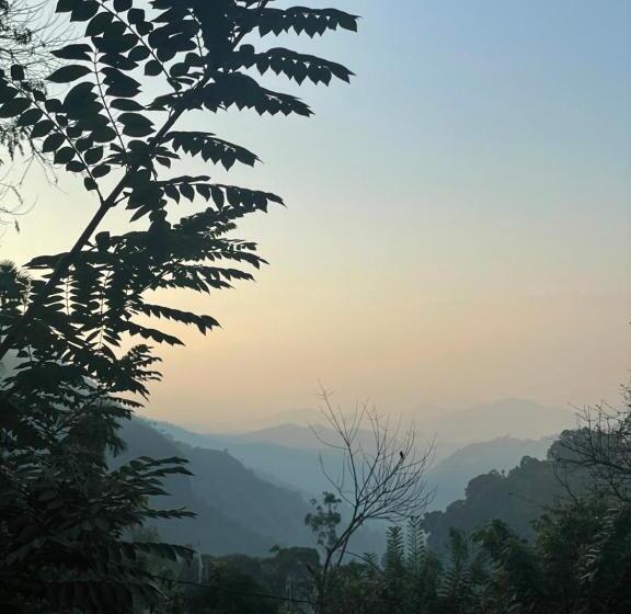 디럭스 룸 산전망, Country Homes