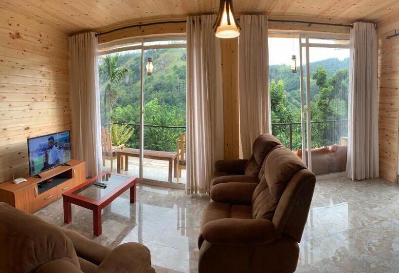 발코니가 있는 스위트, Country Homes