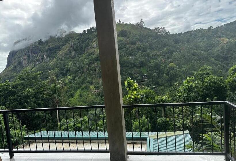 수피리어 스위트, Country Homes