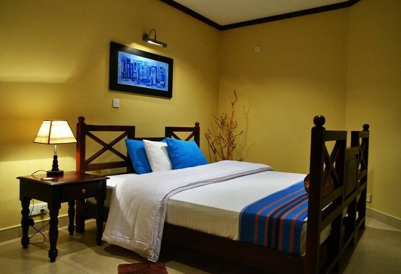 스탠다드 방갈로, Hillcrest Villa