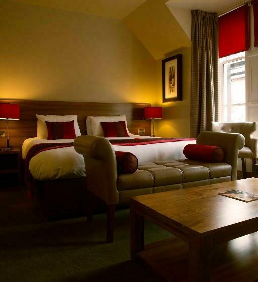 חדר אקזקיוטיב, Orocco Pier