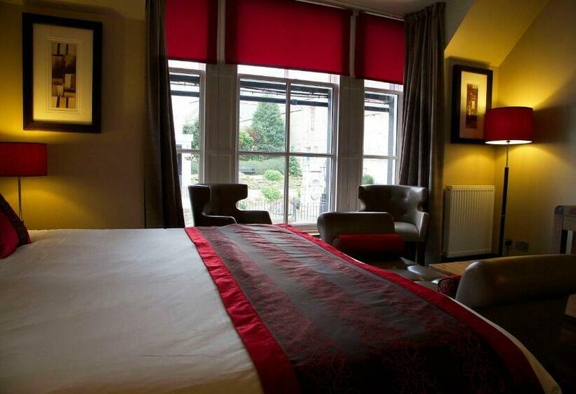 חדר אקזקיוטיב, Orocco Pier