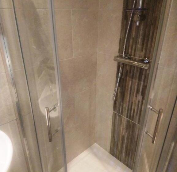 חדר דלוקס יחיד, The Gatsby Blackpool Formerly The Windsor