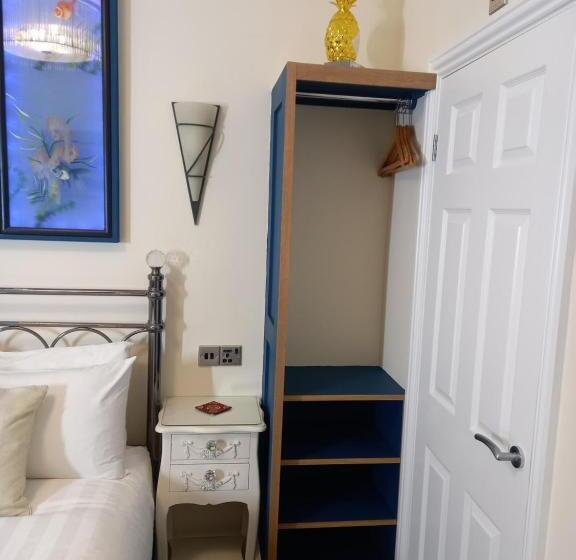 חדר סופריור עם מיטת קינג, The Gatsby Blackpool Formerly The Windsor