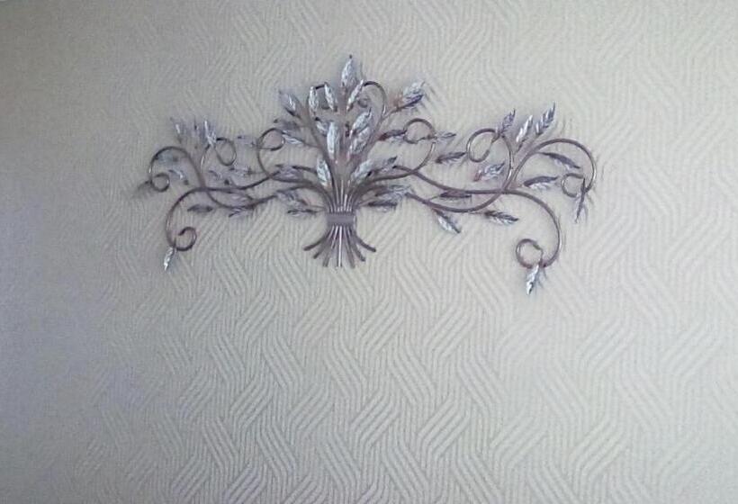 חדר סטנדרט עם מיטת קינג, The Gatsby Blackpool Formerly The Windsor