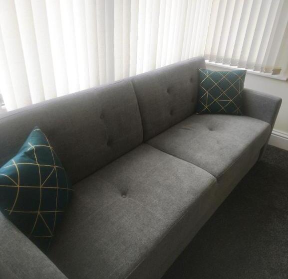 חדר דלוקס, The Gatsby Blackpool Formerly The Windsor