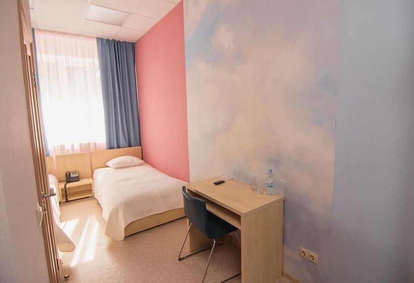 חדר מוזל מקלחת משותפת, Medical Hotel & Spa