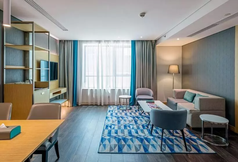 سوییت اجرایی, Flora Inn Hotel Dubai Airport