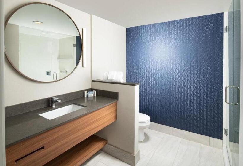 غرفة قياسية سرير كينج, Fairfield Inn & Suites By Marriott Athens