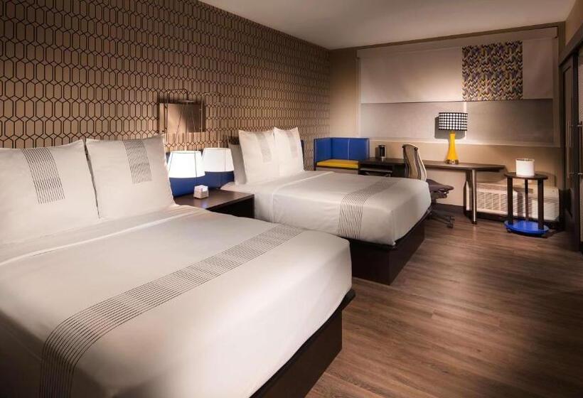 스탠다드 룸, Glo Hotel Asheville Blue Ridge Parkway