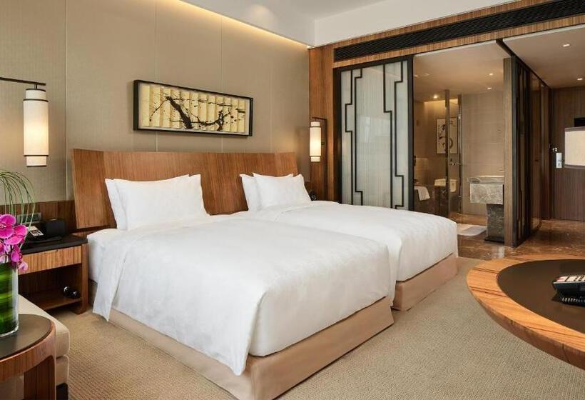 스탠다드 룸, Hualuxe Ningbo Harbor City, An Ihg