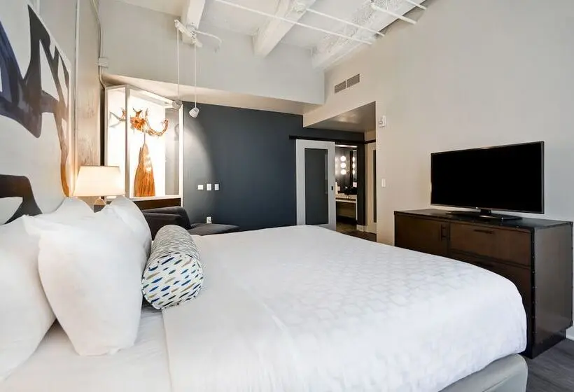 身障者適用スイートルーム, Indigo Kansas City   The Crossroads, An Ihg