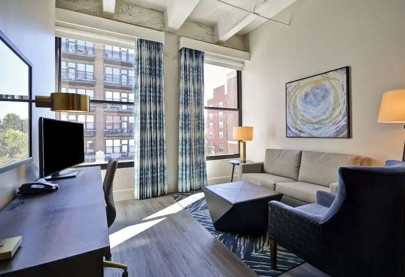 身障者適用スイートルーム, Indigo Kansas City   The Crossroads, An Ihg
