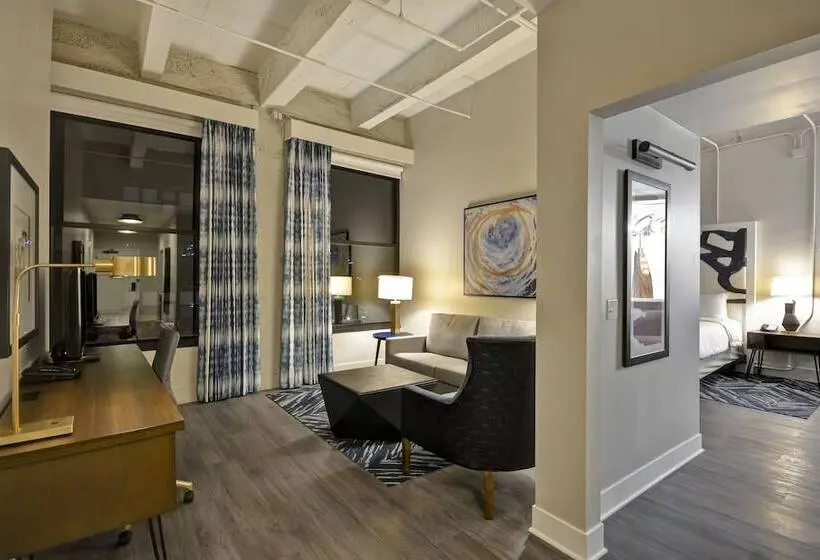 身障者適用スイートルーム, Indigo Kansas City   The Crossroads, An Ihg
