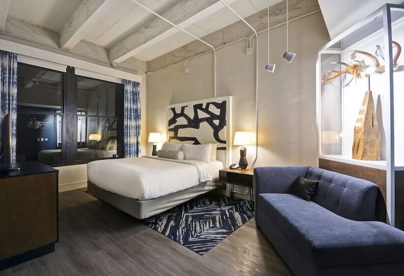 جناح لذوى الاحتياجات الخاصة, Indigo Kansas City   The Crossroads, An Ihg