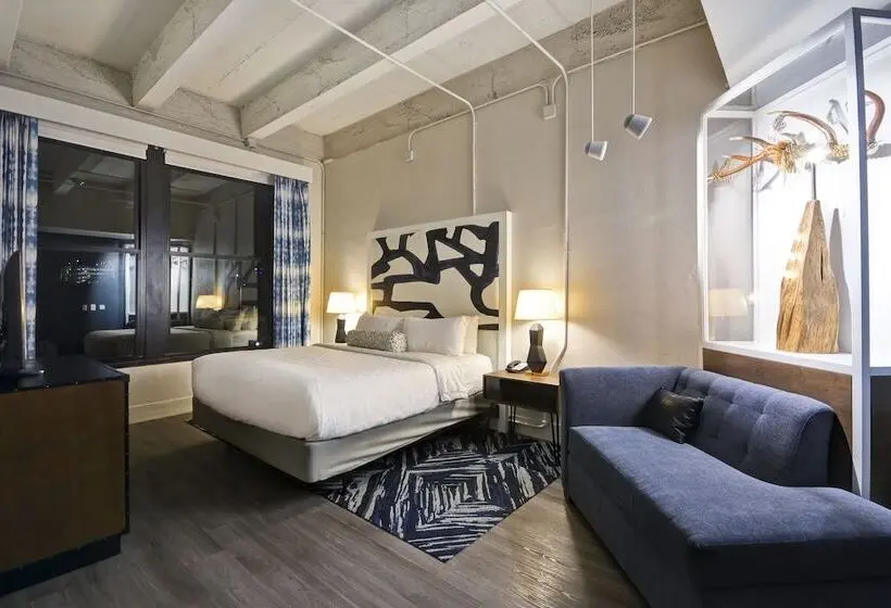 身障者適用スイートルーム, Indigo Kansas City   The Crossroads, An Ihg