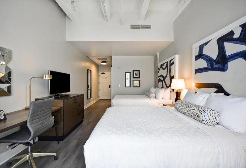 غرفة قياسية لذوى الاحتياجات الخاصة, Indigo Kansas City   The Crossroads, An Ihg