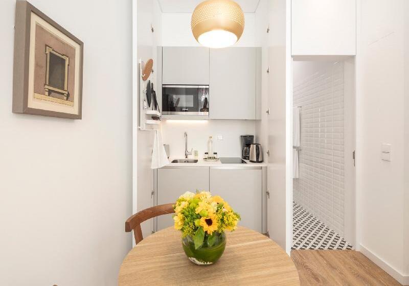 스탠다드 스튜디오, Lisbon Serviced Apartments   Chiado Emenda