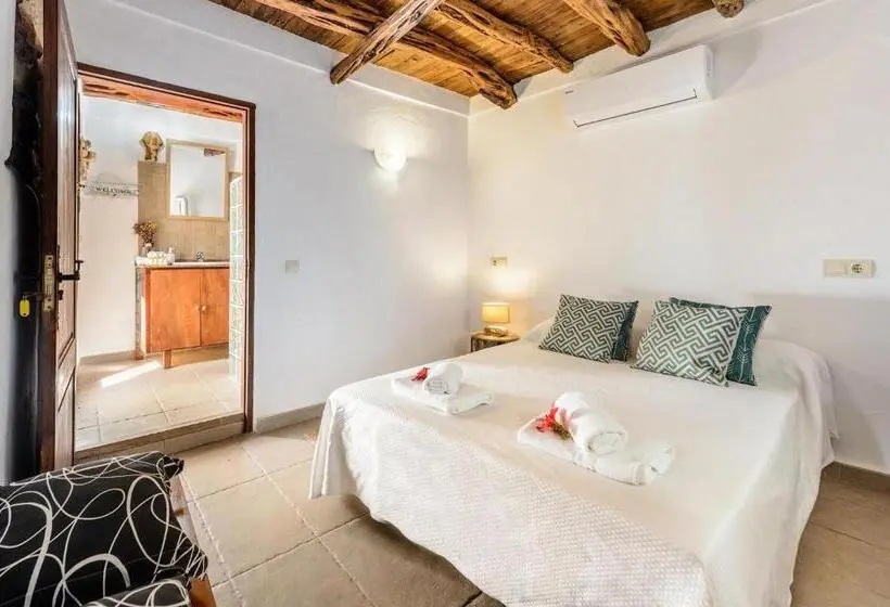 Basic-huone, Agroturismo Can Prats