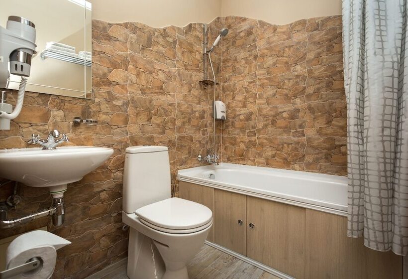 Номер Стандарт, 3 Gnoma