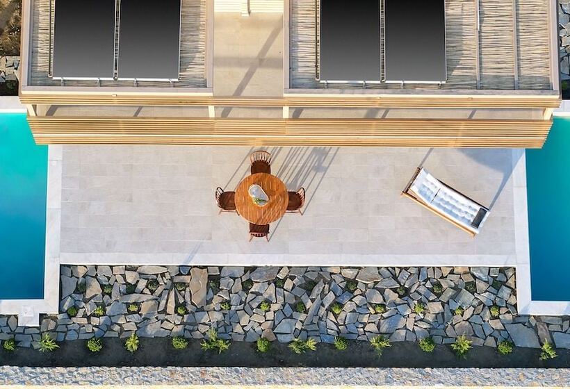 Полулюкс с Бассейном, Elivi Skiathos