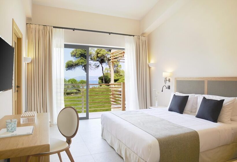 Вилла 4 Спальни, Elivi Skiathos