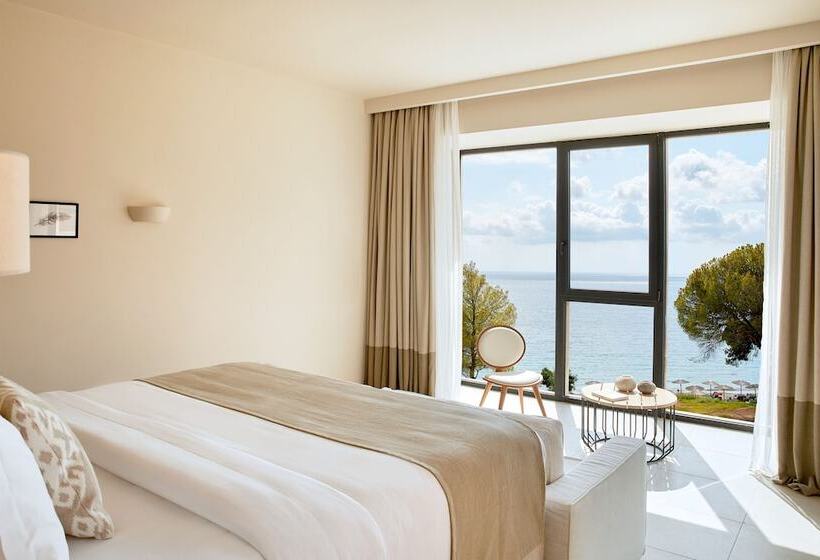 Полулюкс с Бассейном, Elivi Skiathos