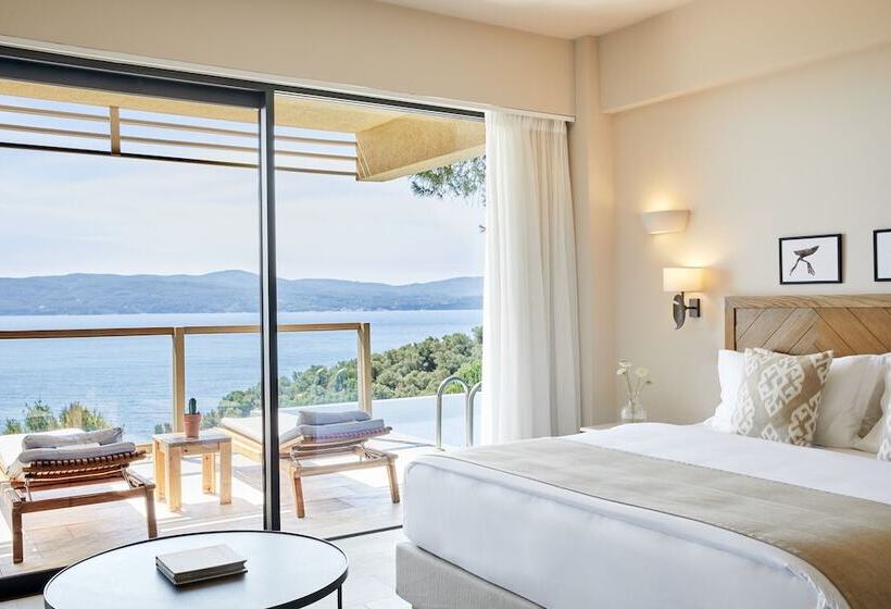 Полулюкс с Бассейном, Elivi Skiathos