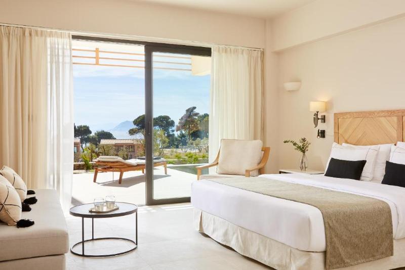 Полулюкс с Бассейном, Elivi Skiathos