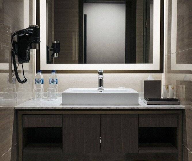 Номер Deluxe, Gramm Hotel By Ambarrukmo Formerly Grand Ambarrukmo Yogyakarta