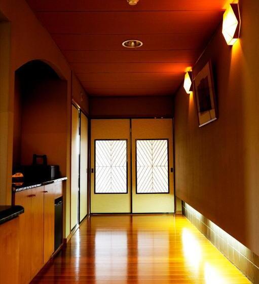 Семейный Номер, Hachijo View