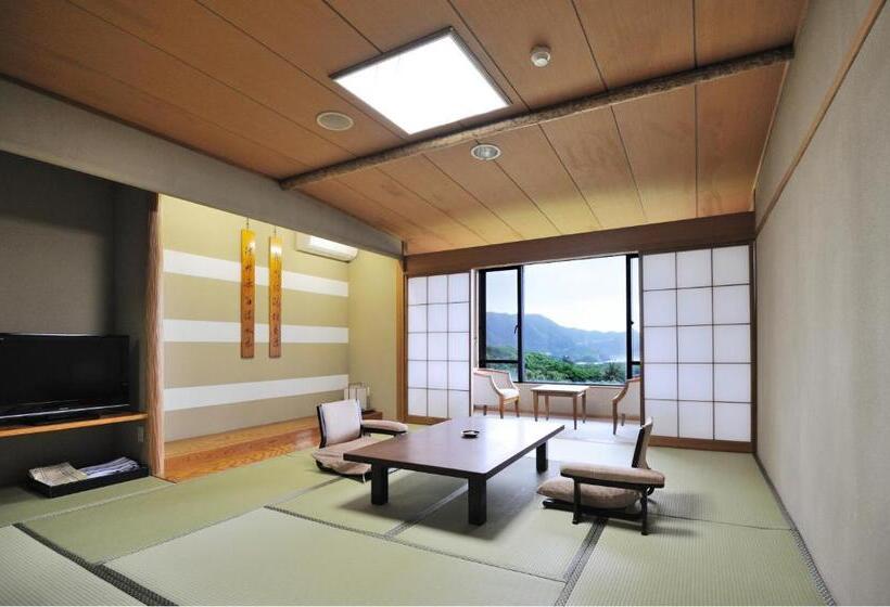 Семейный Номер, Hachijo View