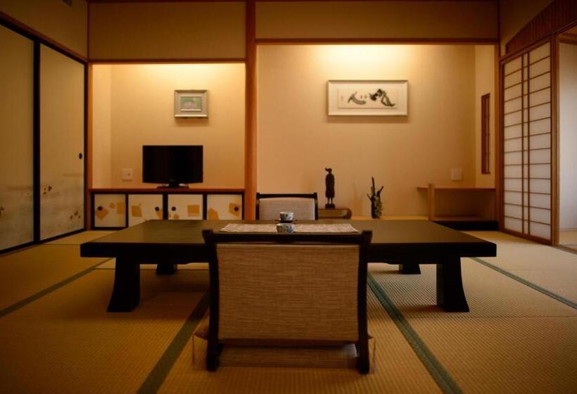 חדר סטנדרט, Iizaka Onsen Surikamitei Ohtori