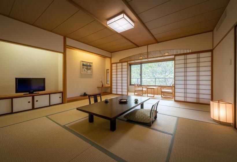 חדר סטנדרט, Iizaka Onsen Surikamitei Ohtori